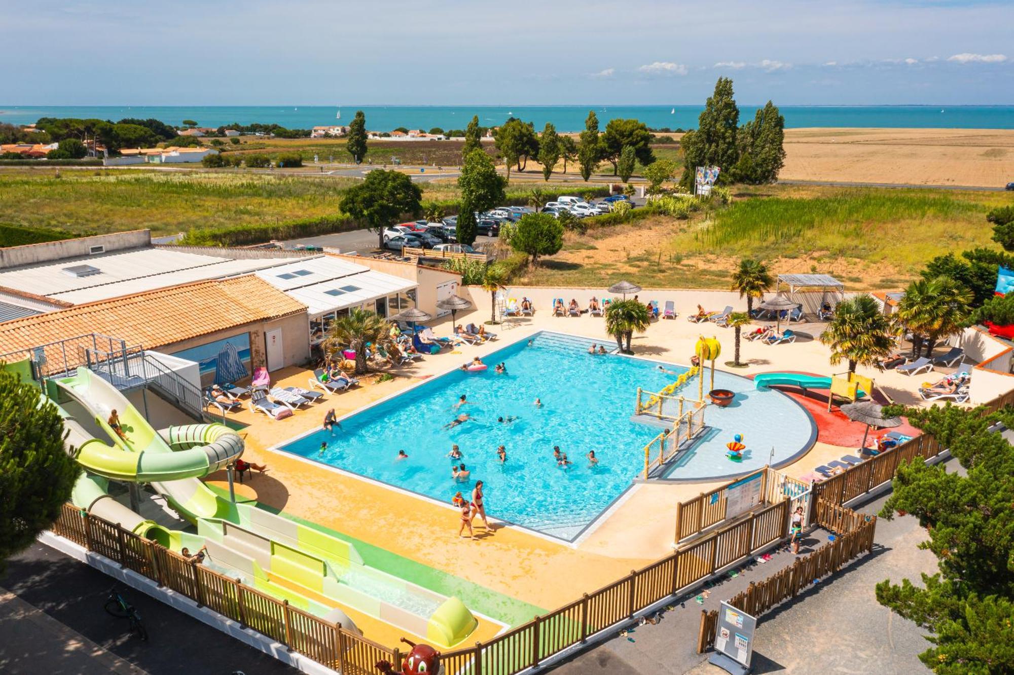 Camping Les Peupliers ลาฟร็อตต์ ภายนอก รูปภาพ